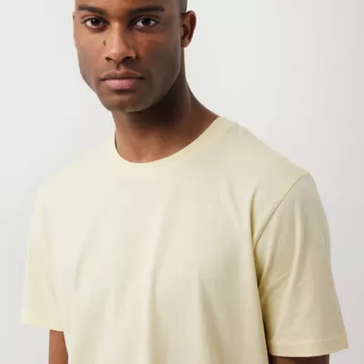 Iqoniq Sierra lightweight recycled cotton t-shirt